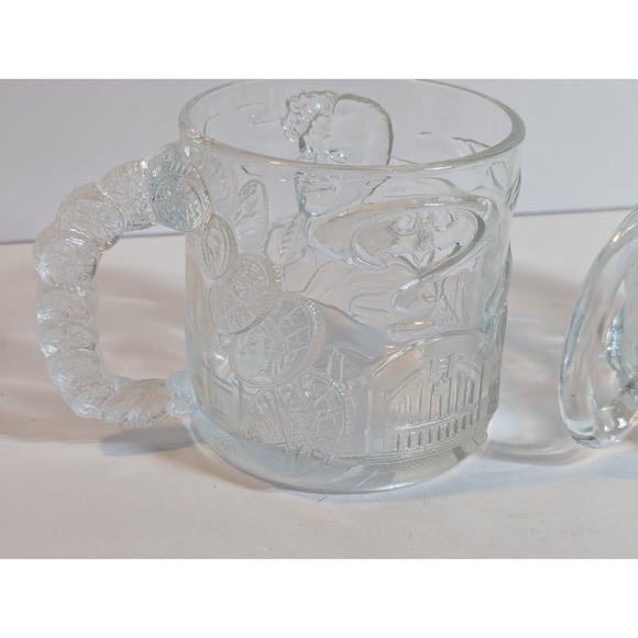 Vintage McDonald's Batman Forever "Two-Face" & Riddler Embossed 1995 Mugs France - Picture 1 of 6